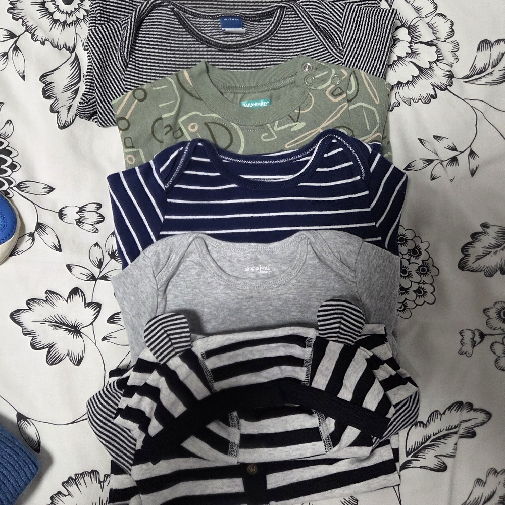 Bundle Boy's Clothes 12 - 24 Month - Picture 3 of 6